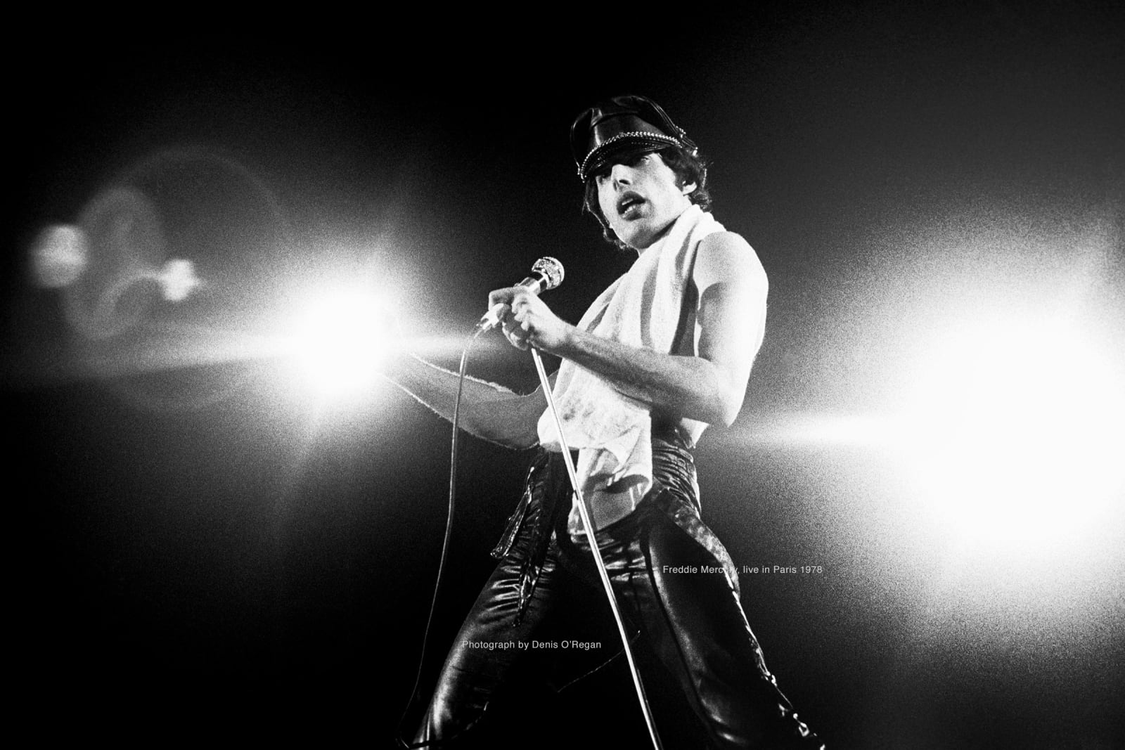 QUEEN, Freddie Mercury live Paris, 1978