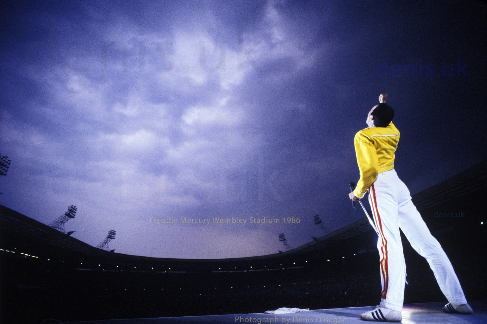 QUEEN, Freddie Mercury Wembley Stadium, 1986