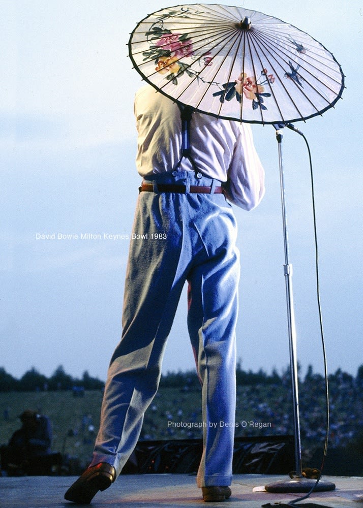 DAVID BOWIE, David Bowie Parasol, 1983