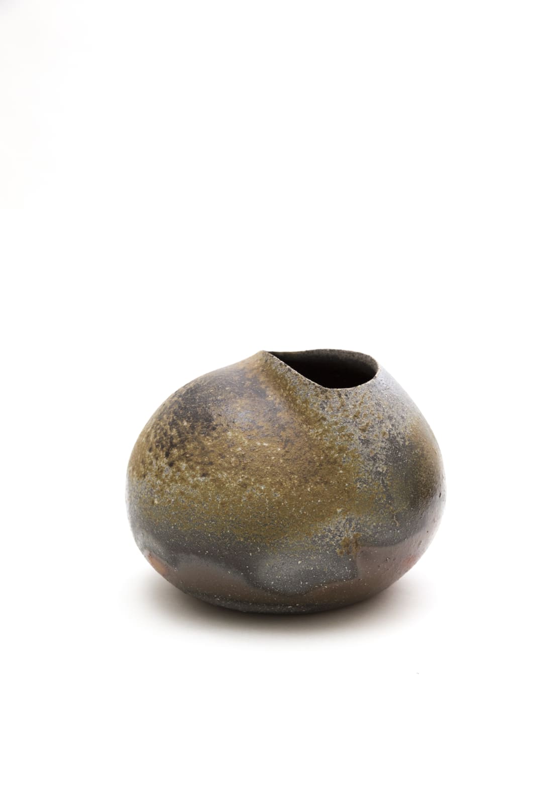 Masahiko Kondo, 備前花器, 2019