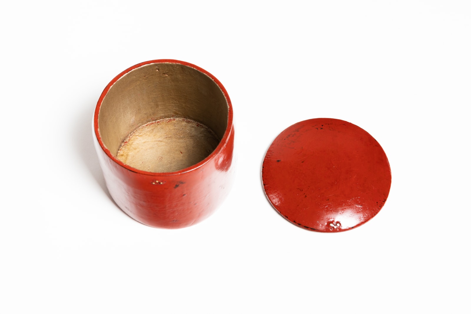 Tohru Matsuzaki, 朱漆内錫丸蓋物