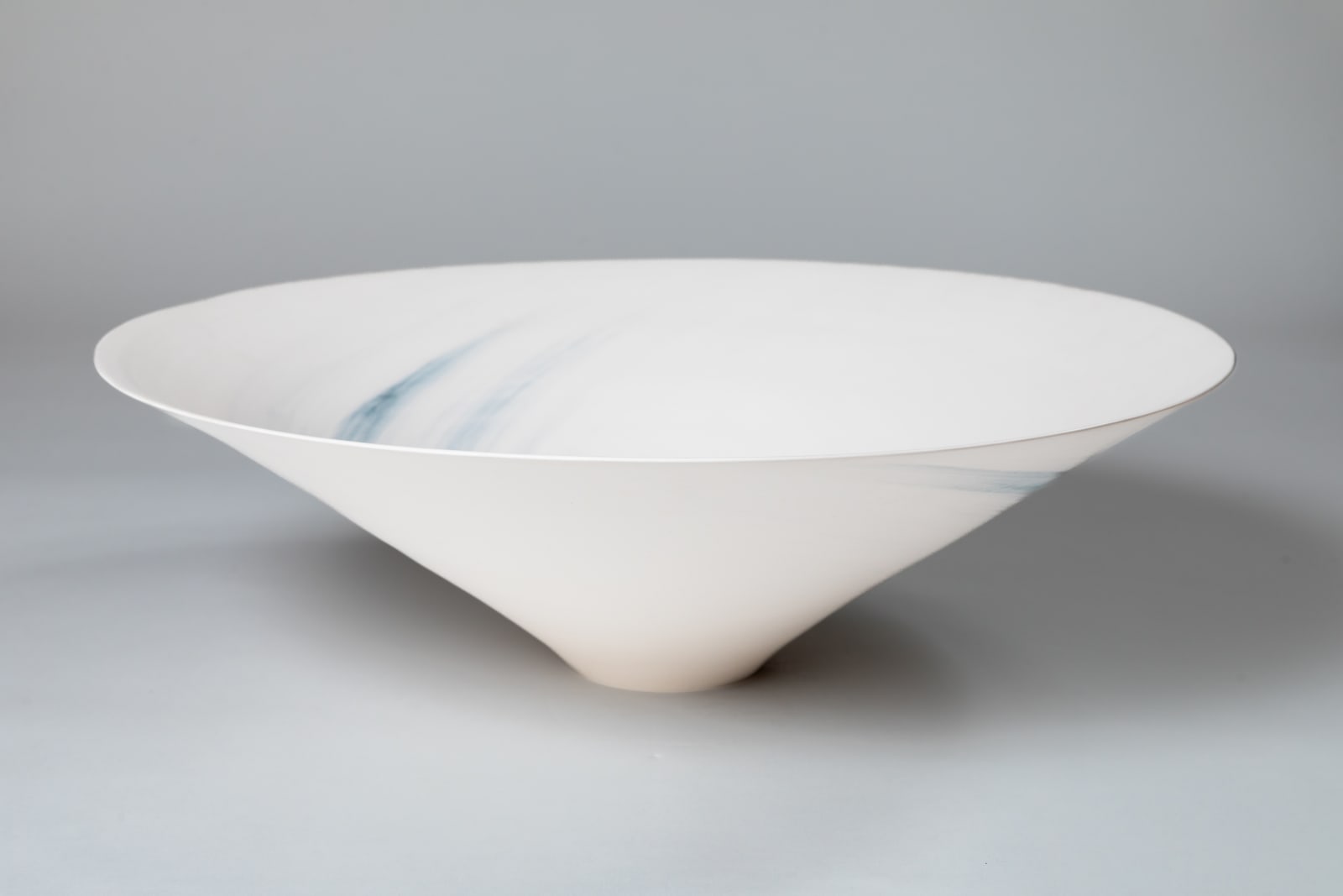 Nobuo Nishida, Blue Vessel 碧の器, 2024