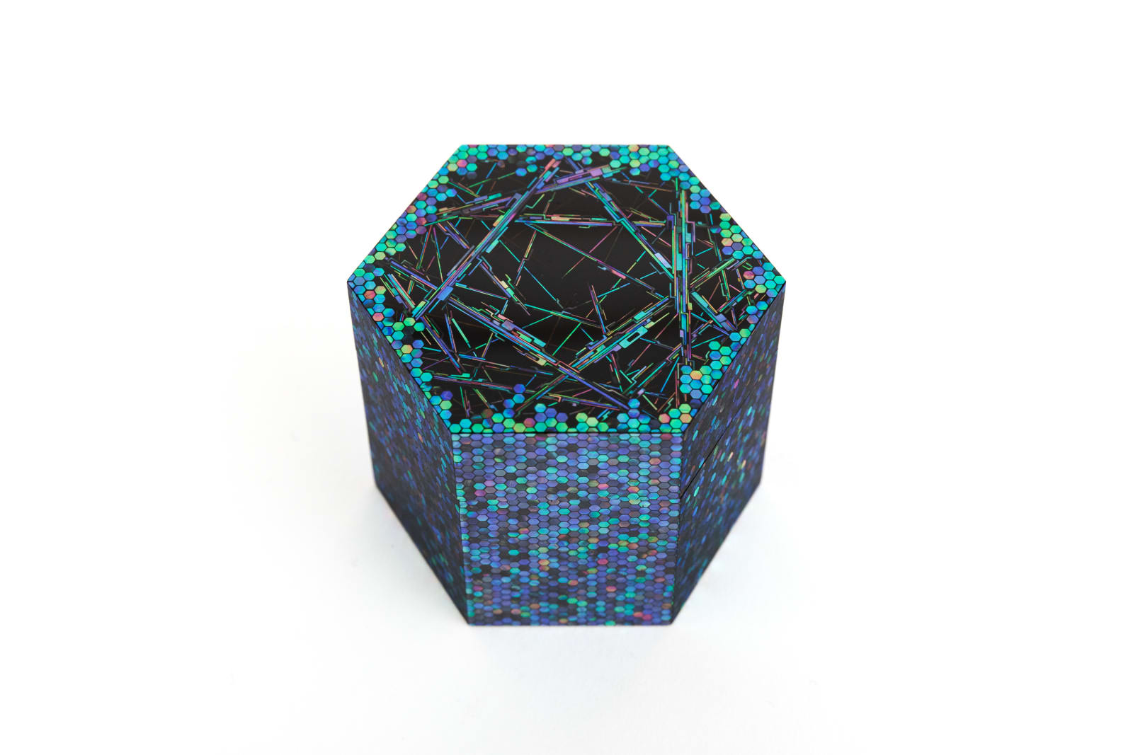 Terumasa Ikeda, "Rutilus" Hexagonal Tea Caddy - 六角水晶窟棗, 2023