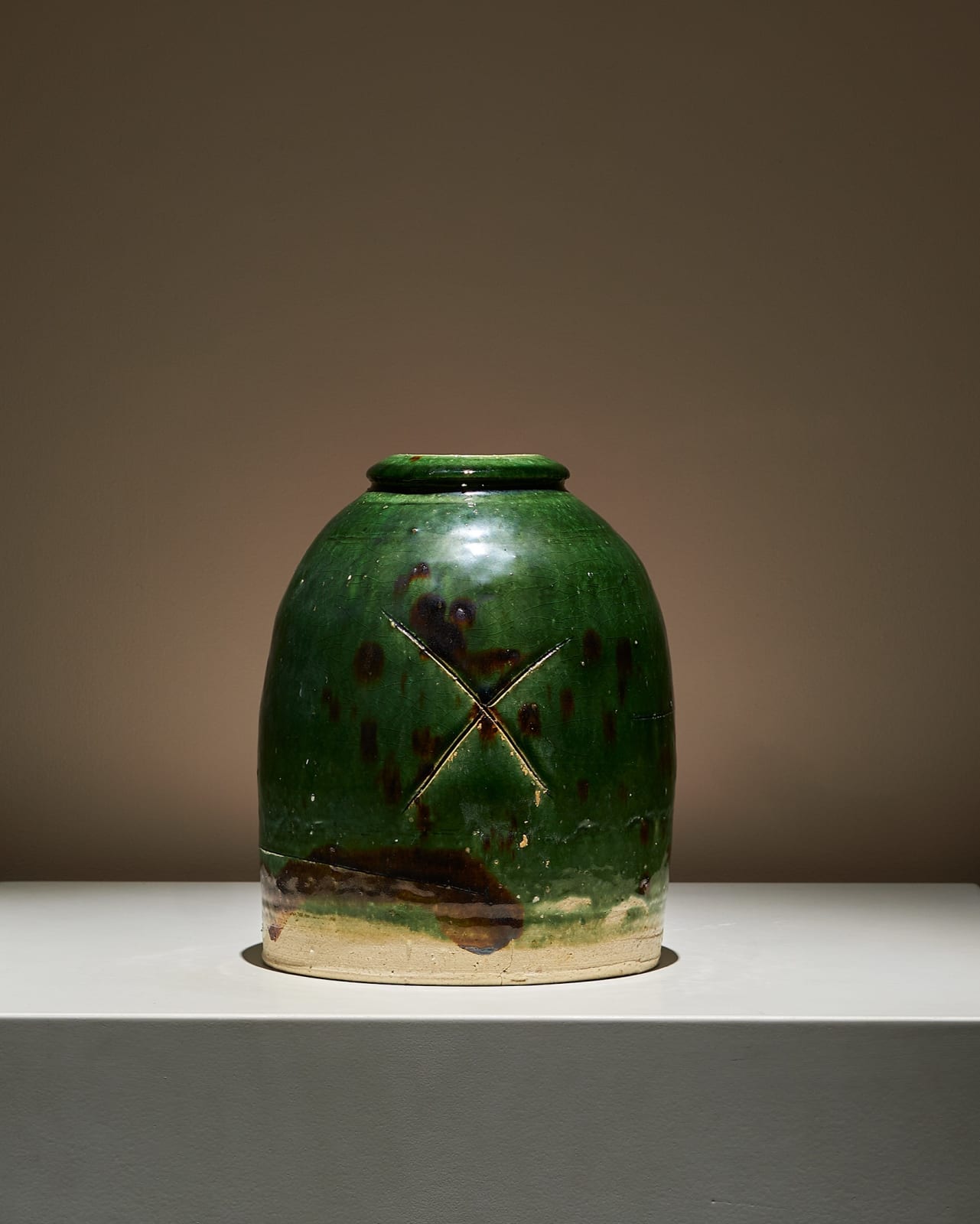 Oribe Jar | Ryoji Koie | Ceramic | Ippodo Gallery TOKYO & NEW YORK