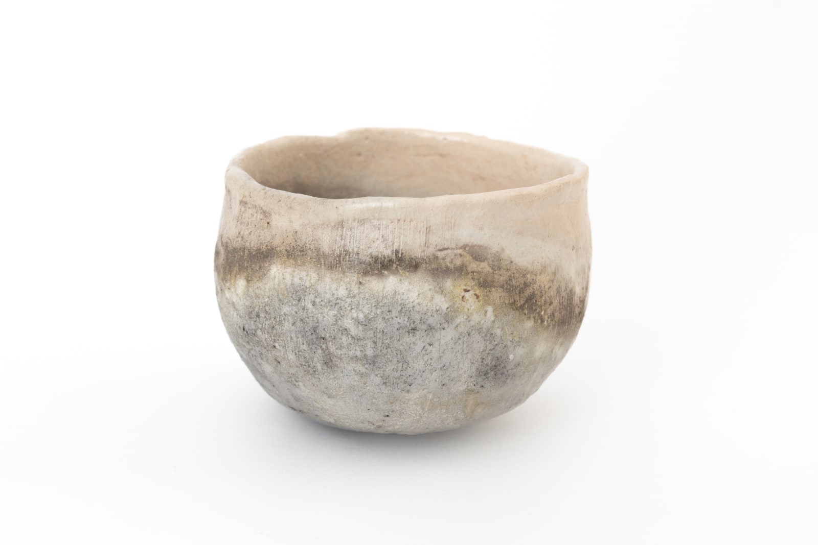 Shion Tabata, 白楽茶碗 - White Raku Tea Bowl