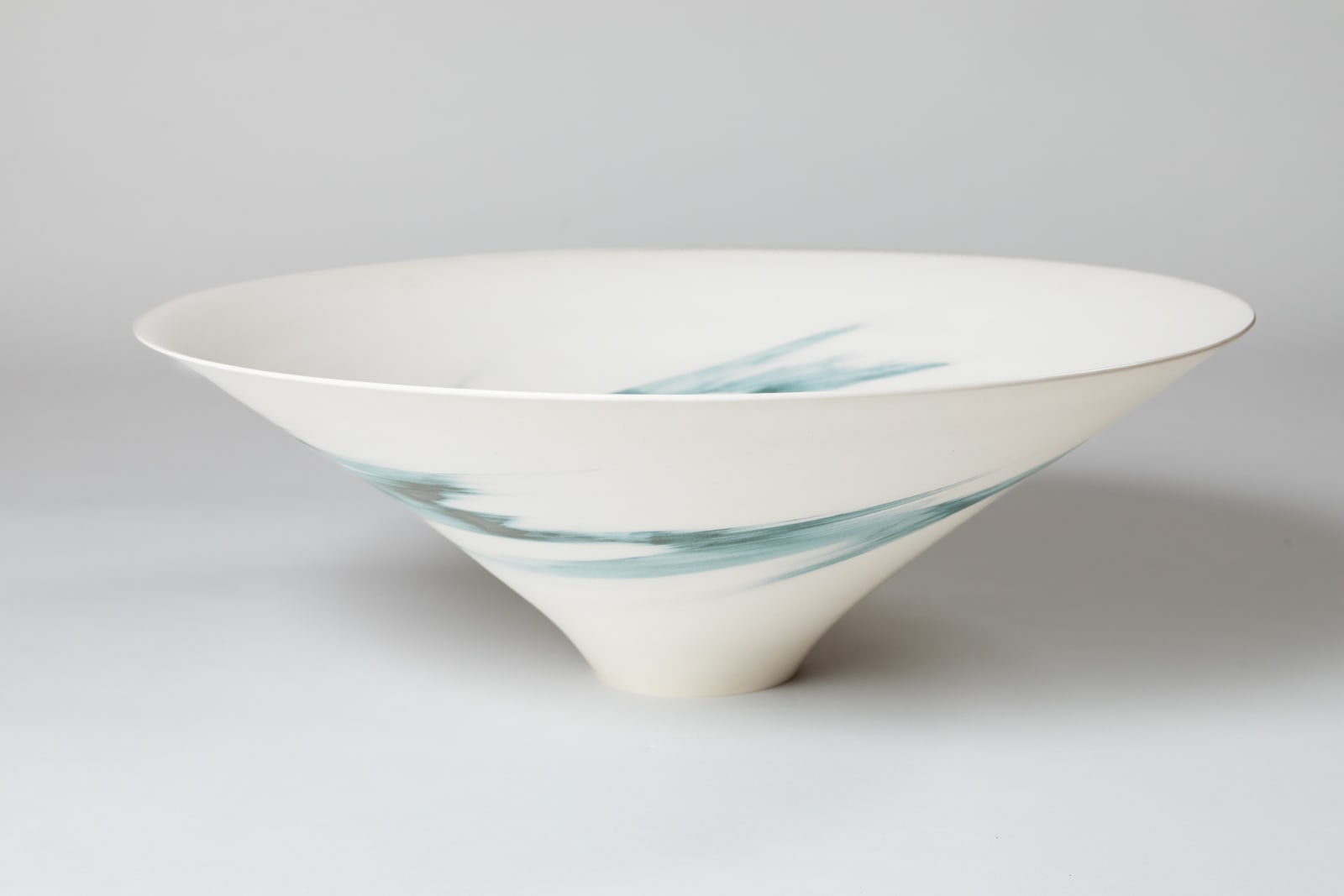 Nobuo Nishida, Blue Vessel 碧の器, 2024