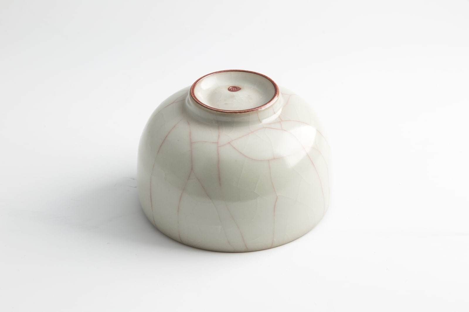 Sansei Suzuki, 米色瓷茶碗, 2000