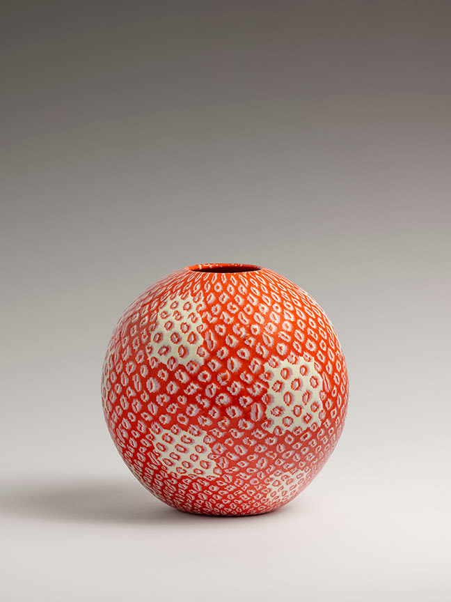 Akira Hara, N. 248 rosso porpora medio e avorio, 2025