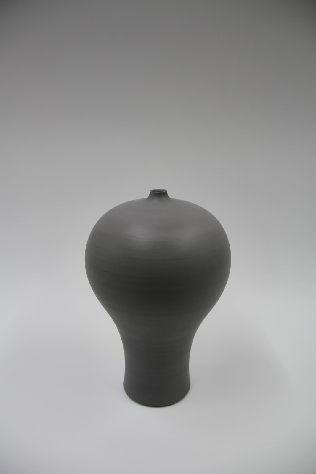 Kiyoko Morioka, Flower vase - 瓶子型花器