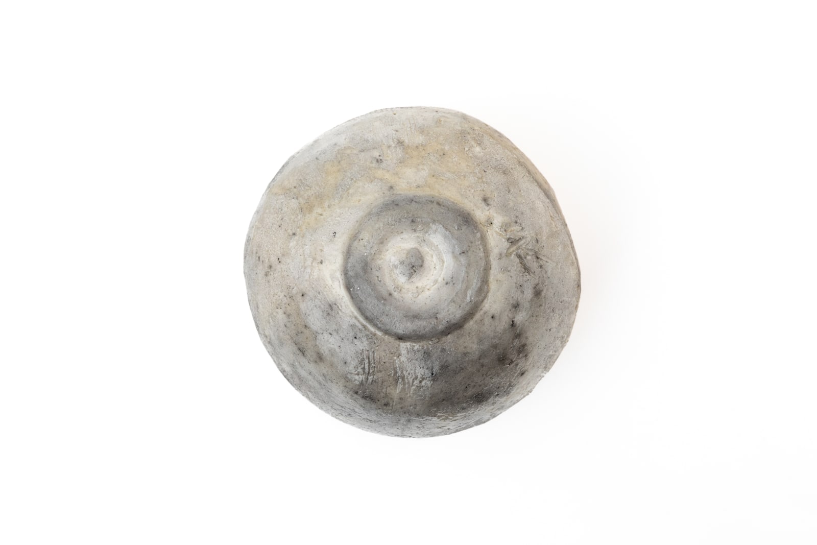 Shion Tabata, 白楽茶碗 - White Raku Tea Bowl | Ippodo Gallery