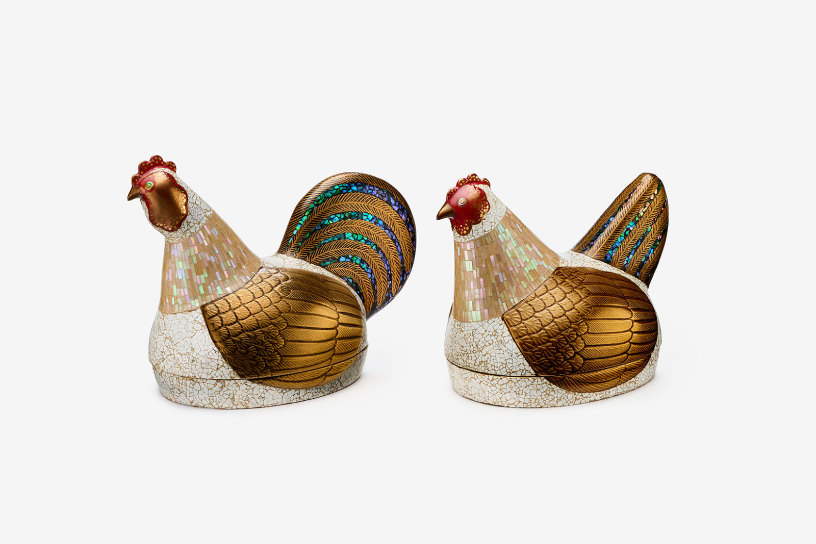 Soyo and Shodo Yamagishi, Sinshitsu Lacquer Incense container [Long-Tail Fowls] - 芯漆 尾長鶏香合, 2024