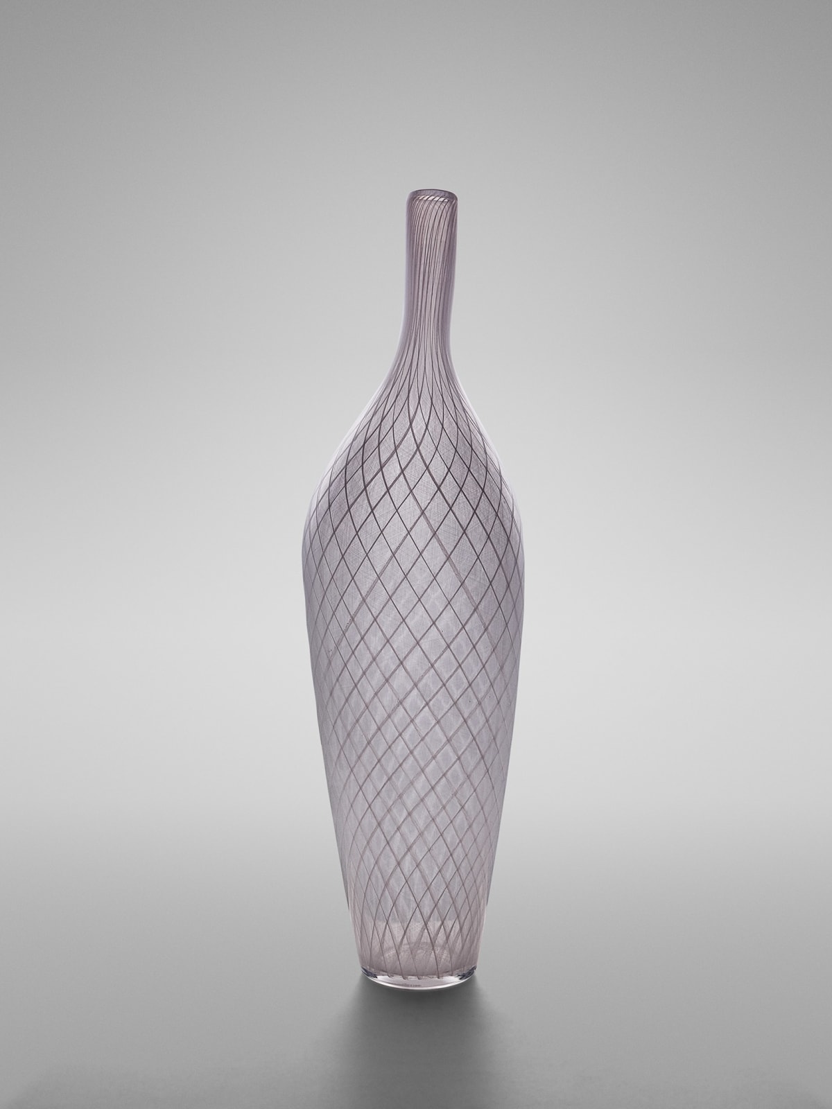 Kota Arinaga, gaze (White), 2019