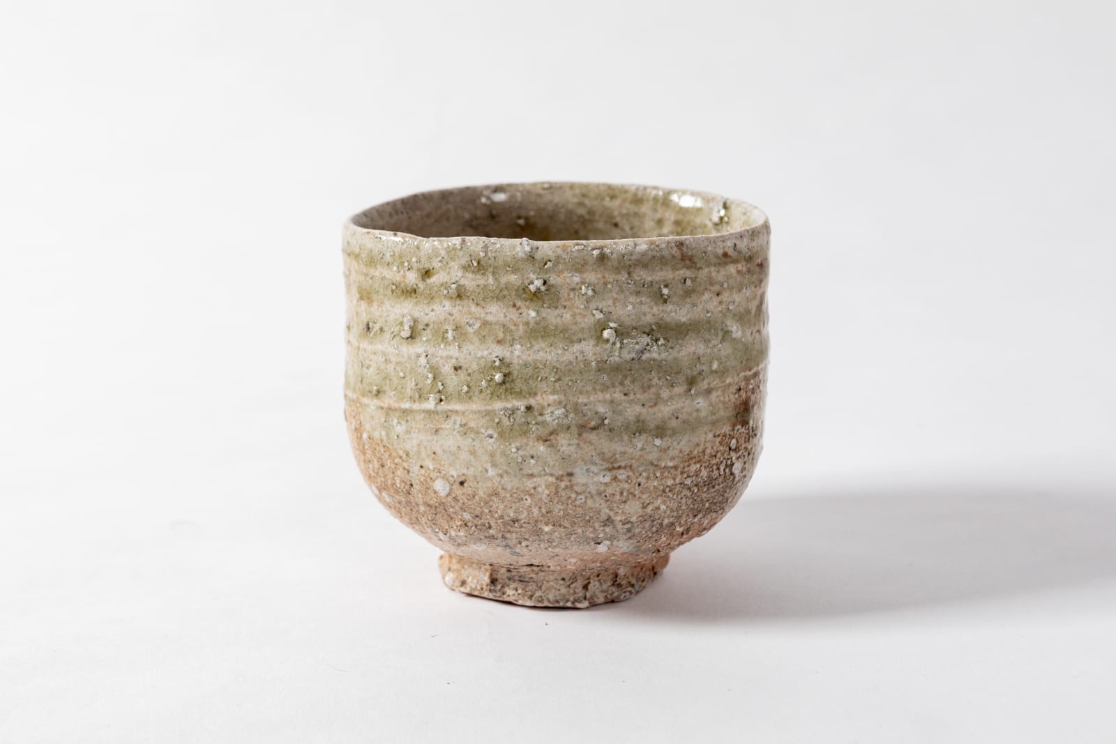 Kai Tsujimura, Shigaraki Tea Bowl - 信楽茶碗 | Ippodo Gallery