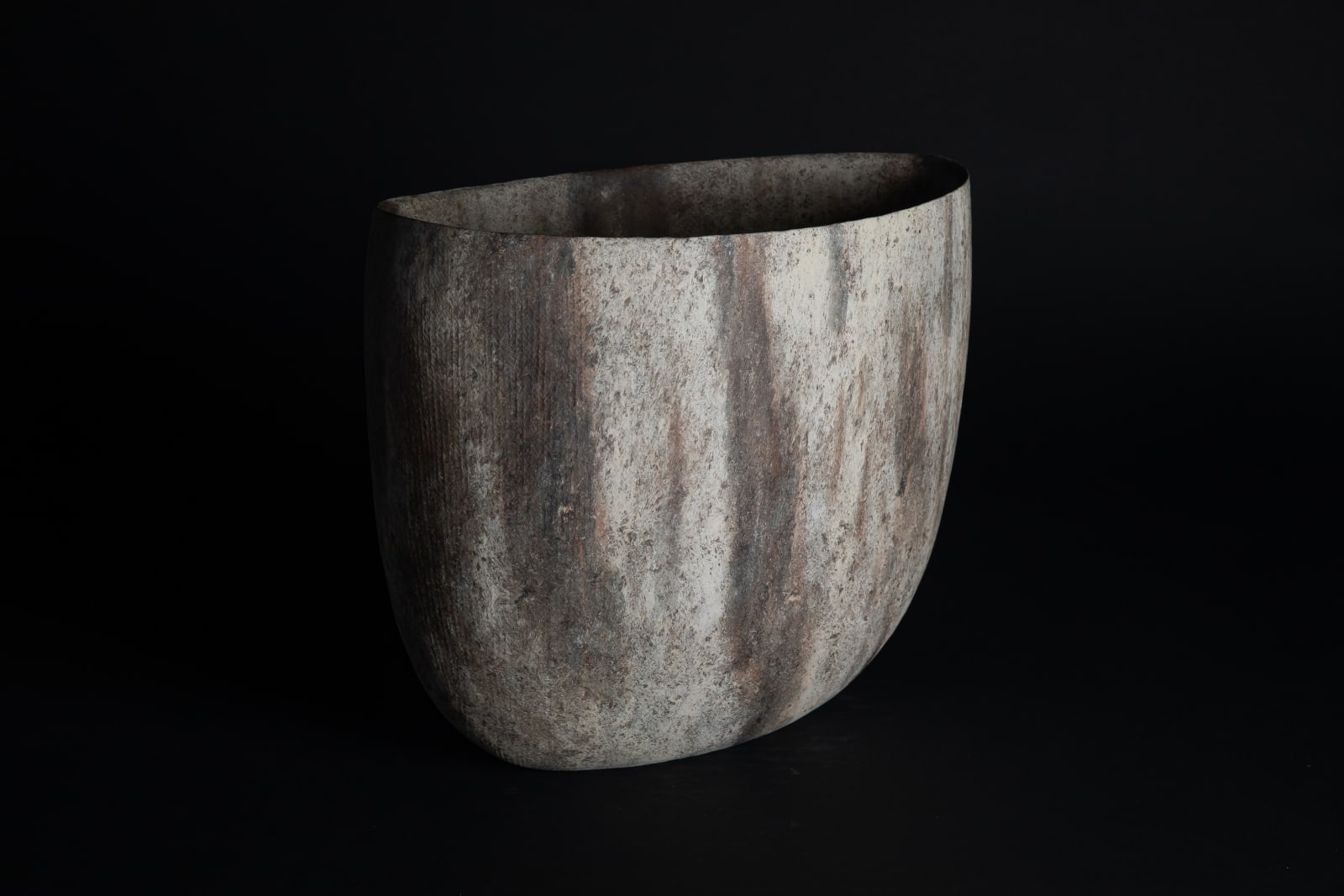 Mitsukuni Misaki, Color-Glazed Mud Vessel VIII - 彩泥器, 2023
