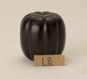 Jihei Murase, Flowering Quince-Shaped Nakatsugi Tea Container, 2022