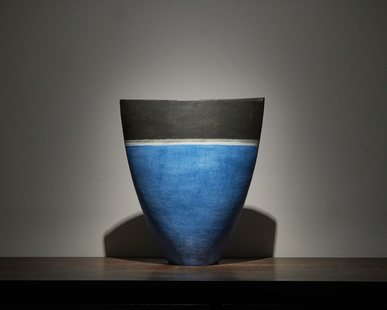 Mitsukuni Misaki, Blue Color-Glazed Mud Vessel - 彩釉泥器, 2017