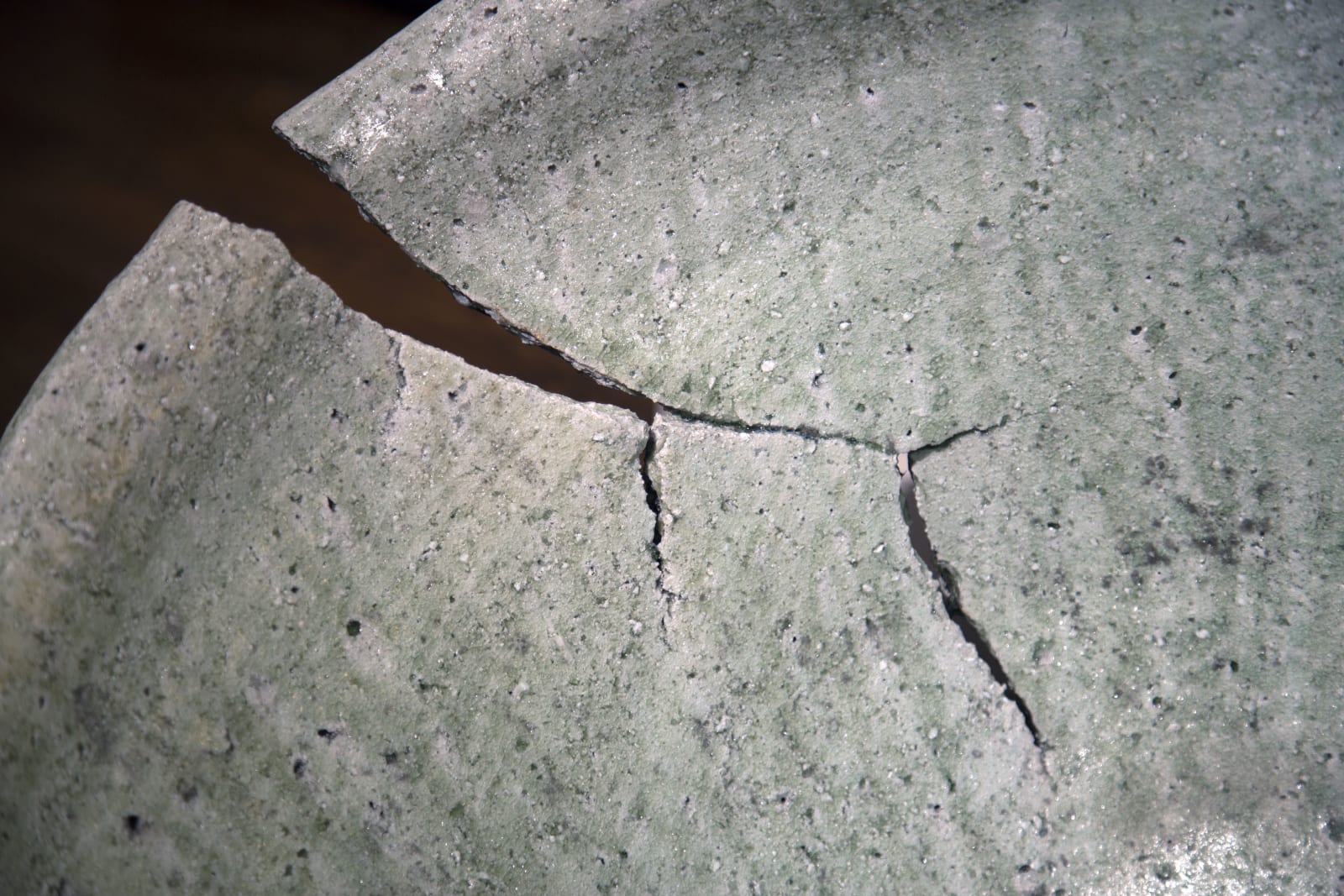 Yui Tsujimura, Natural Ash Pot
