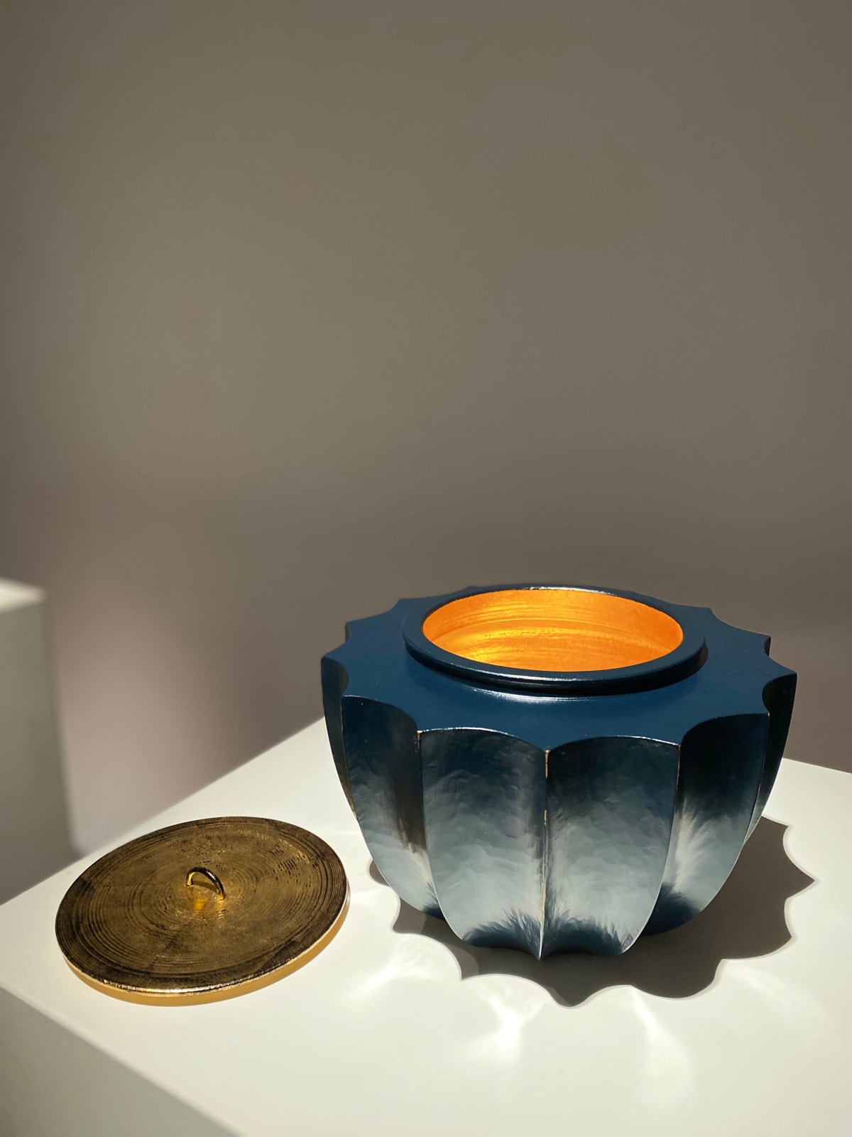 Jihei Murase, Varnished Black Water Vessel, 2022