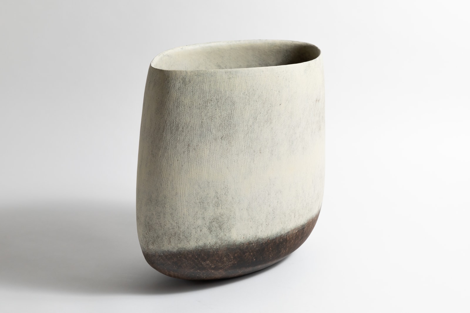 Mitsukuni Misaki, Color-Glazed Mud Vessel III - 彩泥器, 2023