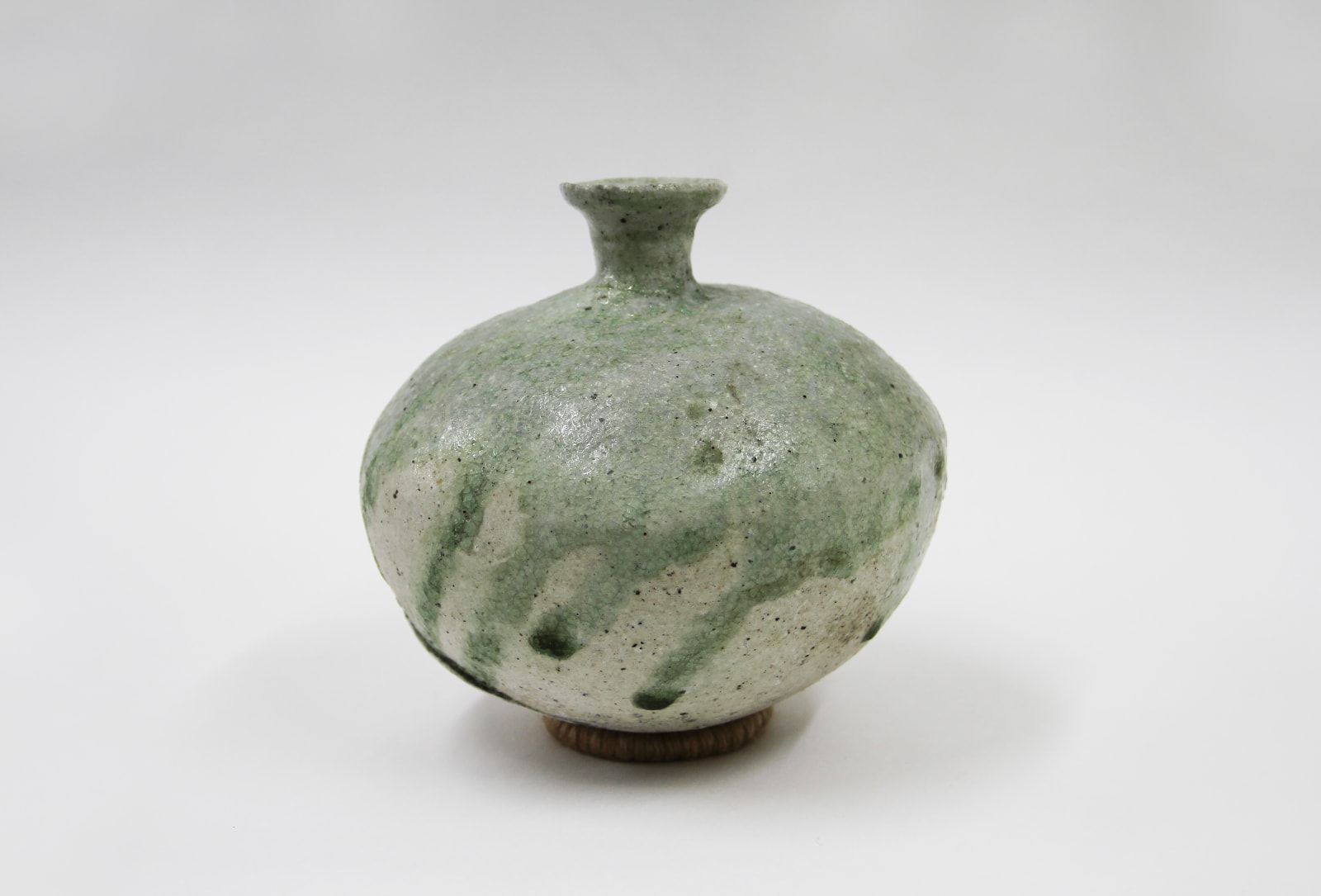 Yui Tsujimura, Natural Ash Vase