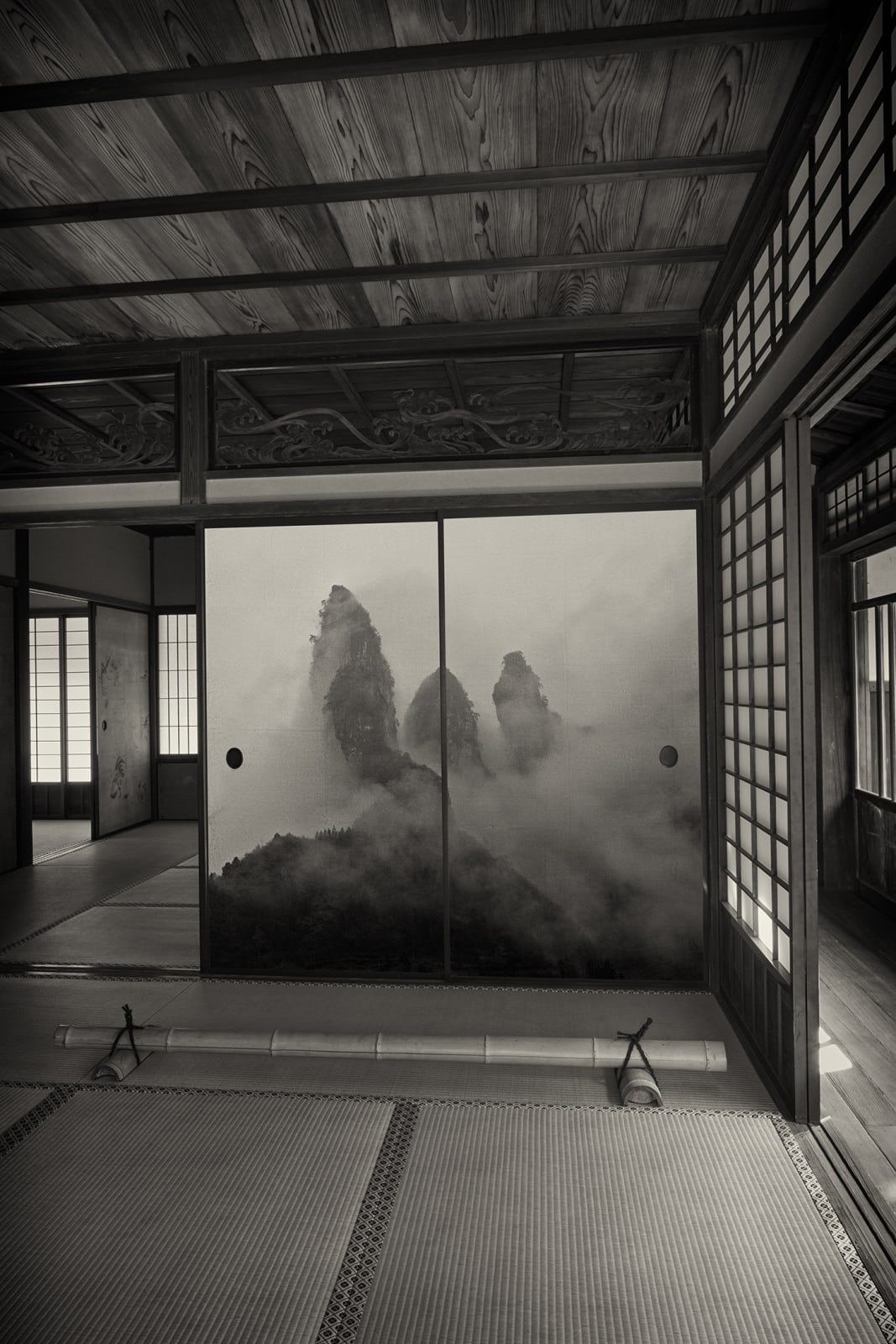 Kenji Wakasugi, Winter Mountain (Japan and China), 2016
