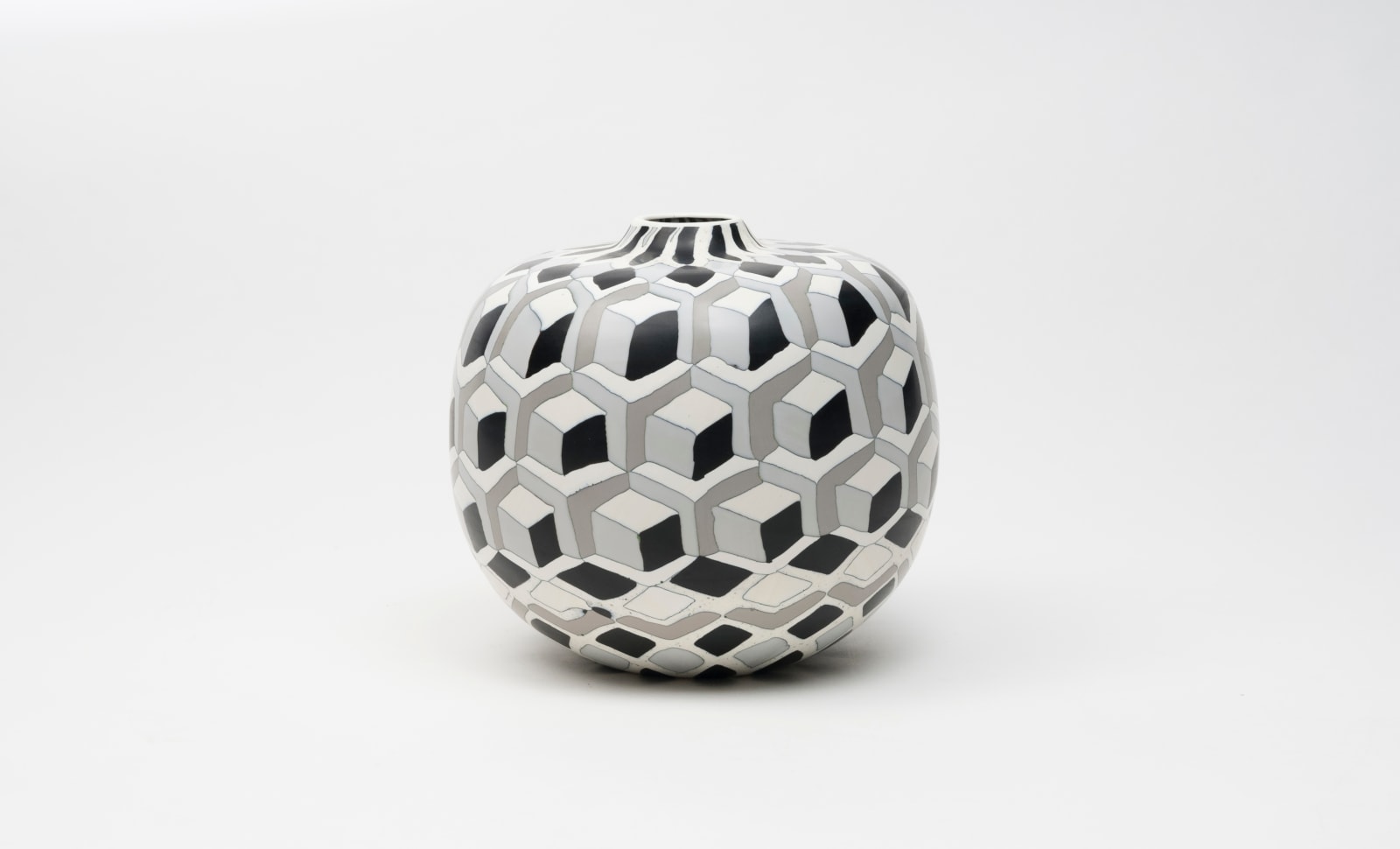 Massimo Micheluzzi, Mosaico Intarsio Vase, 2022