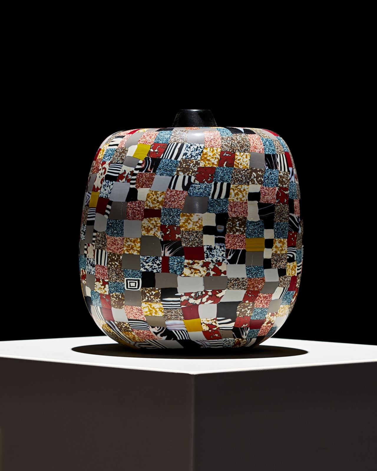 Massimo Micheluzzi, Mosaic Vase, 2019