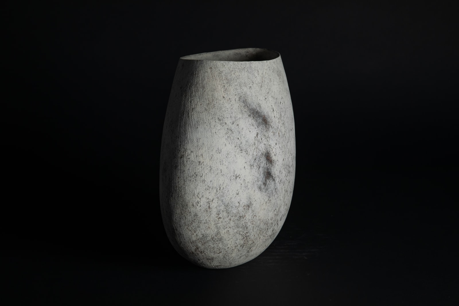 Mitsukuni Misaki, Color-Glazed Mud Vessel XIII - 彩泥器, 2023