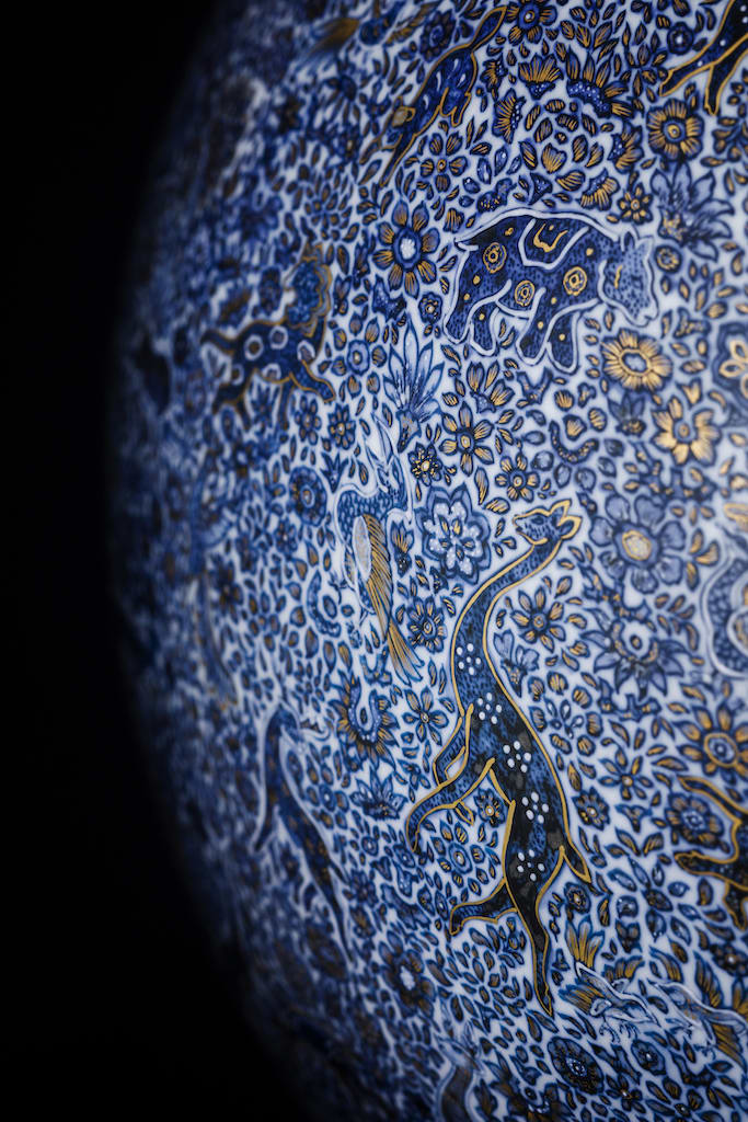Yuki Hayama, Vase: Shinrabansho All of Creation