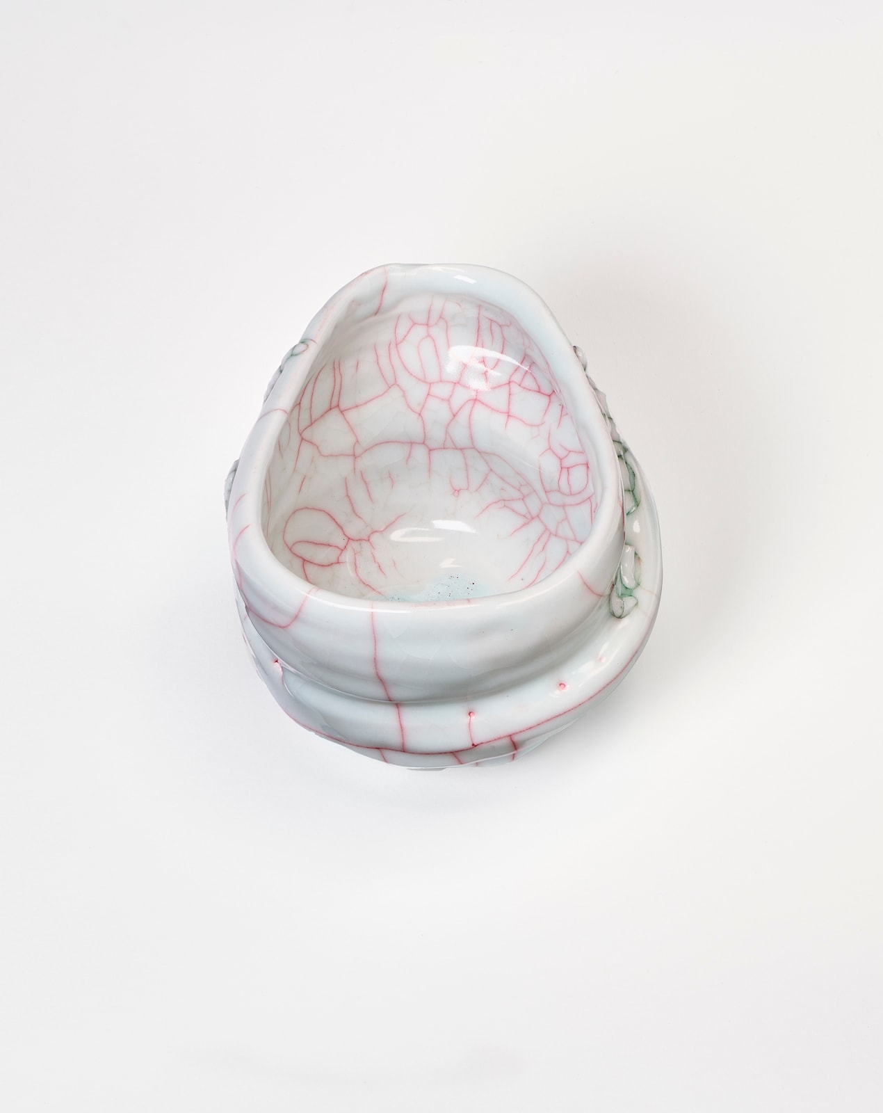Kodai Ujiie, Celadon and Lacquer Tea Bowl - 漆貫入彩⻘白磁茶盌, 2023