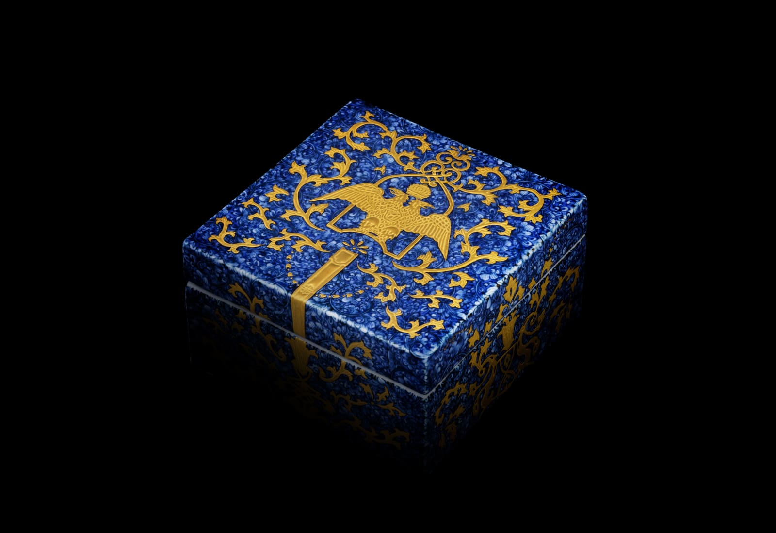 Yuki Hayama, Memory Box: Imperial Gift of an Iznik Blue II