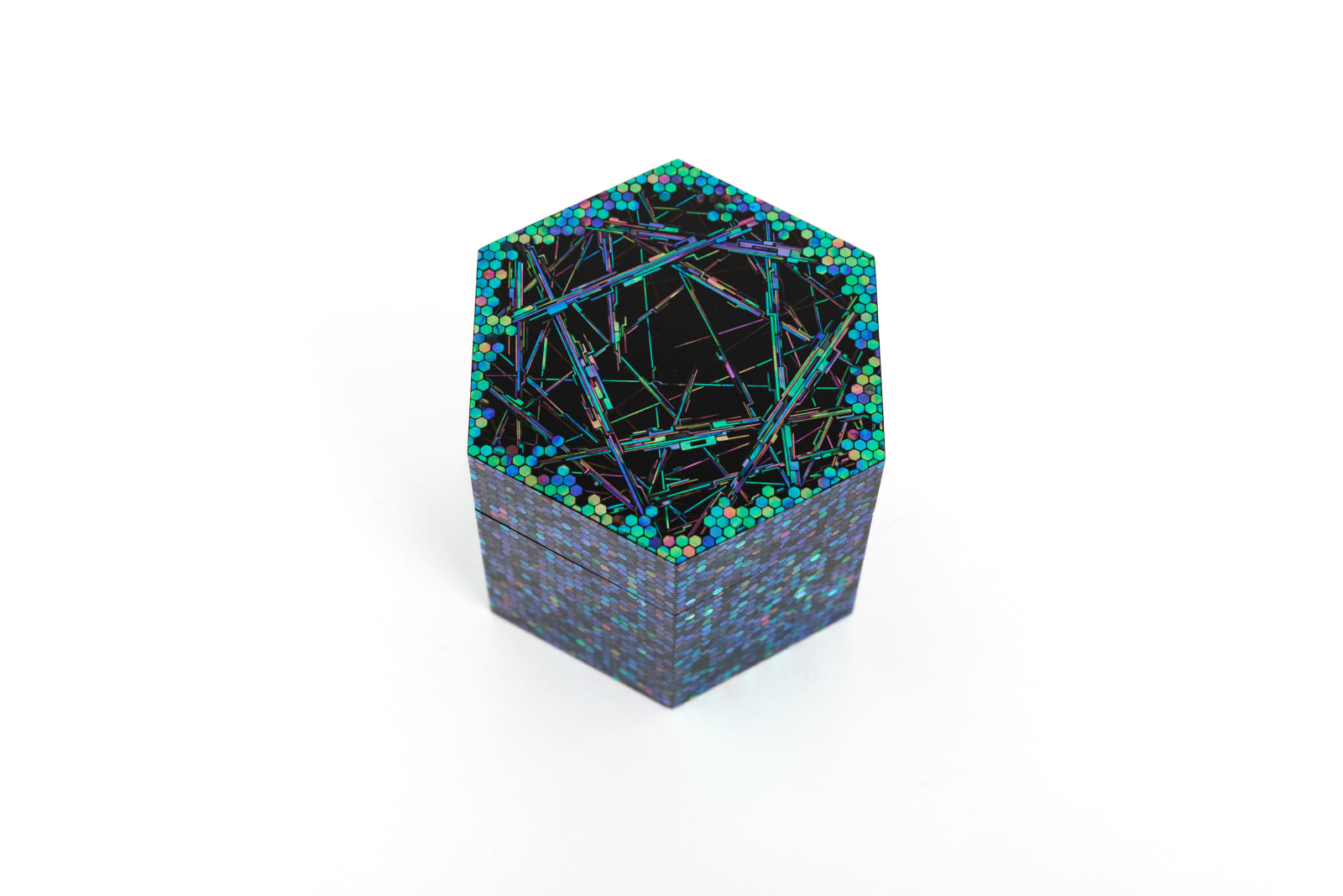 Terumasa Ikeda, "Rutilus" Hexagonal Tea Caddy - 六角水晶窟棗, 2023