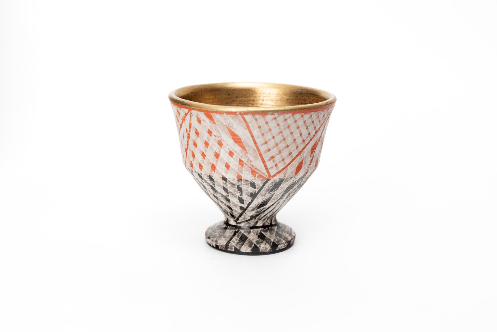 Masahiro Maeda, Tall-Foot Sake Cup in Layered Glazes 色絵高杯, 2025