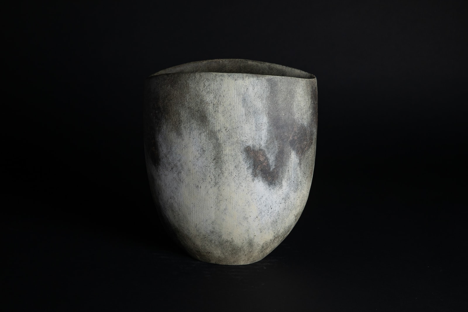 Mitsukuni Misaki, Color-Glazed Mud Vessel XVI - 彩泥器, 2023