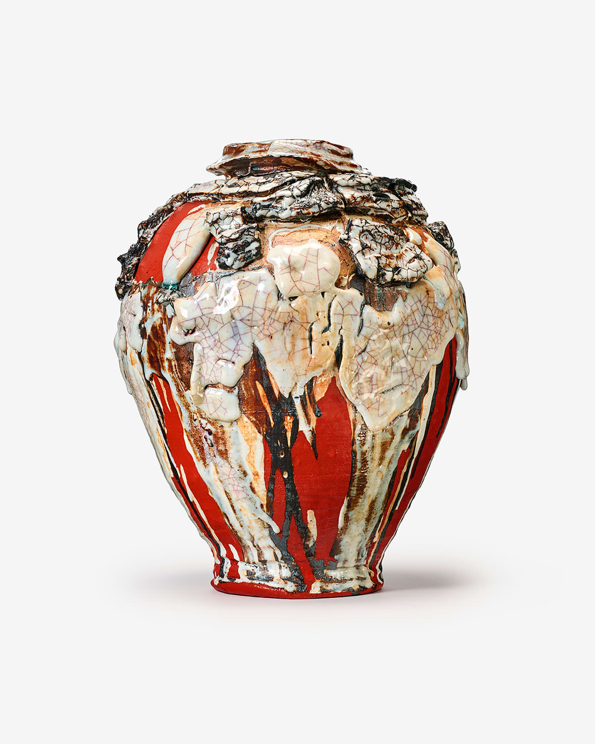Kodai Ujiie, Nezumi Shino Lacquer Medium Jar 漆貫入彩鼠志野中壺, 2024 | Ippodo  Gallery