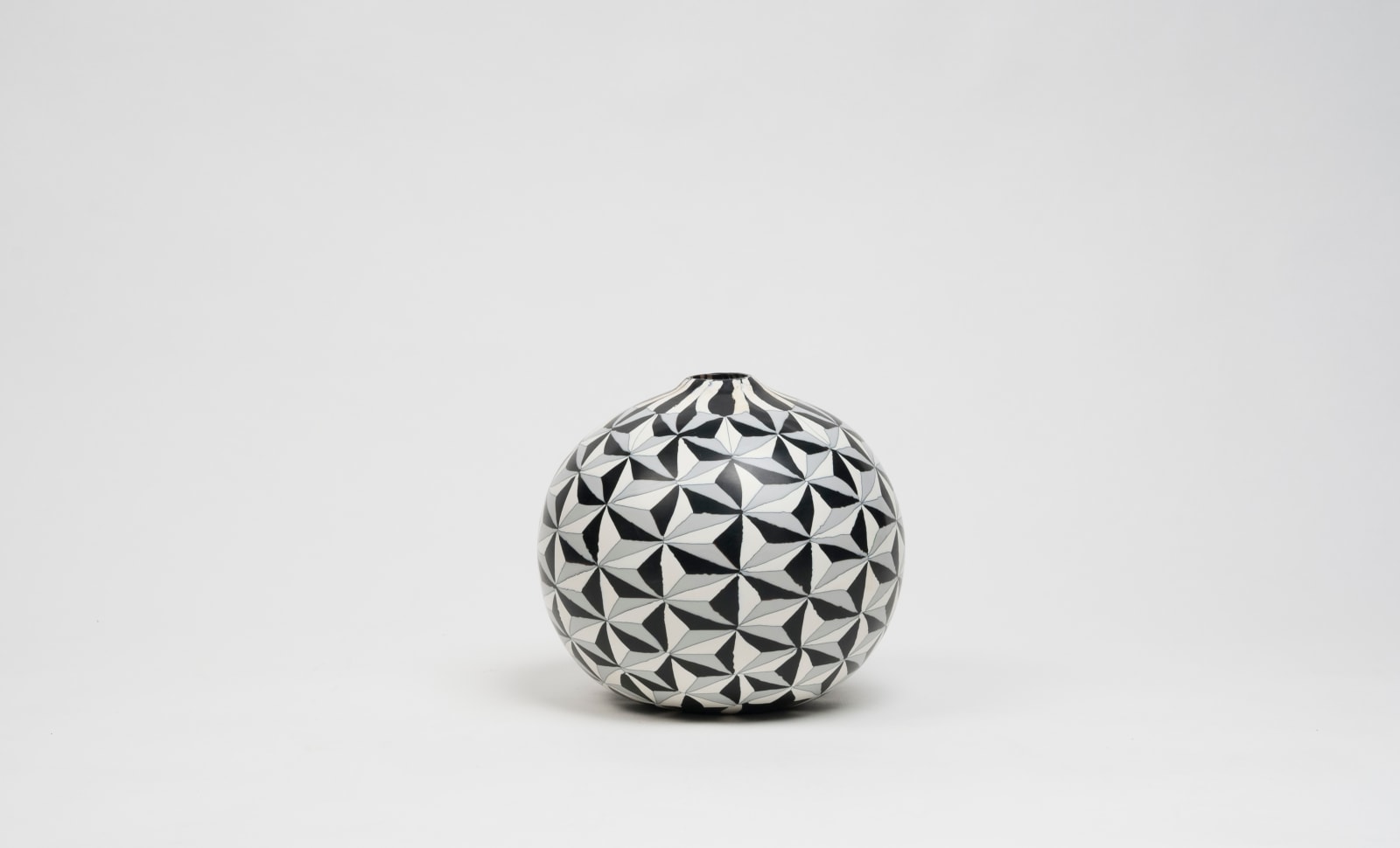 Massimo Micheluzzi, Mosaico (VASO 796), 2022
