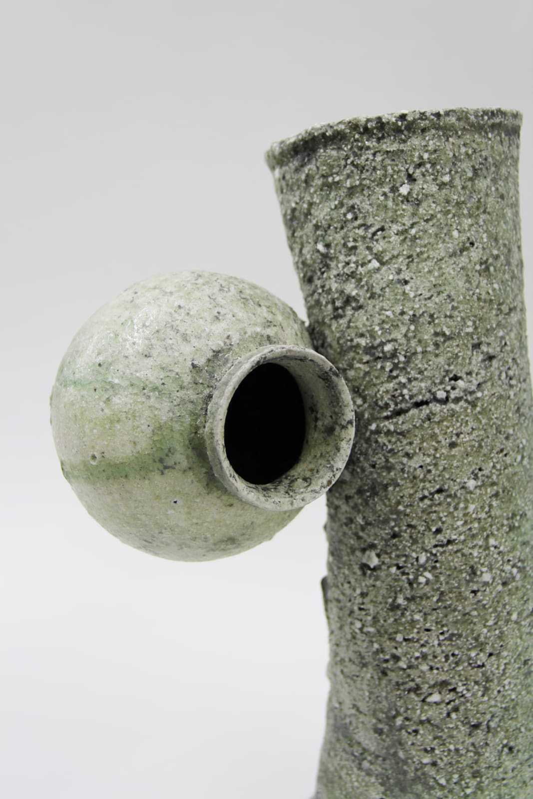 Yui Tsujimura, Natural Ash Vase