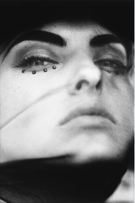 Max Vadukul, Ca Cartoon, Linda Evangelista, "Eyes", for Vogue Paris, New York City, 1992