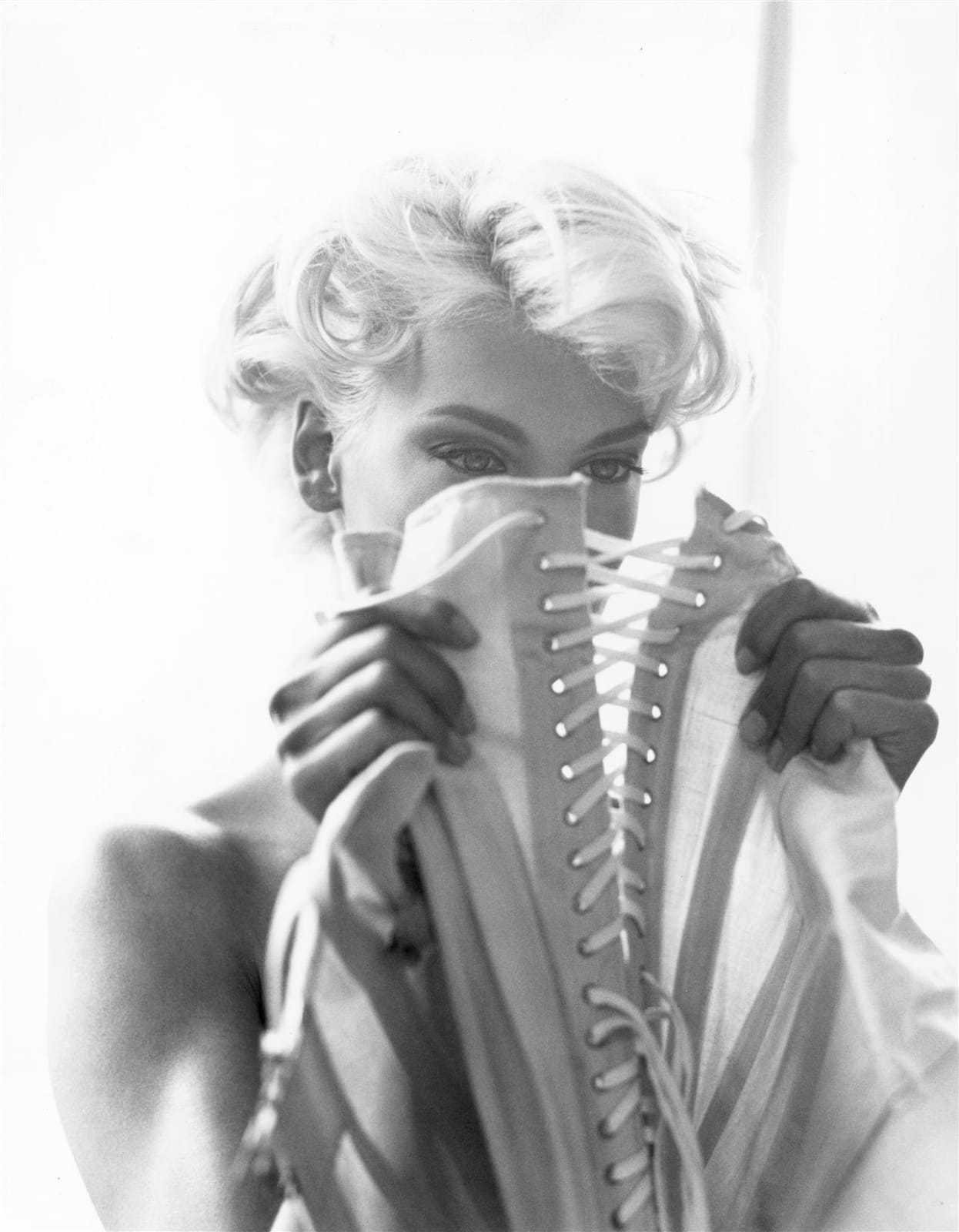 Steven Meisel, Linda Evangelista in The Underworld, Allure, May, 1991
