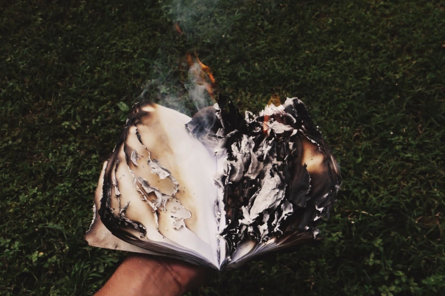 Alexander Sebastianus, Cloth As Rituals of Painting 4, 2022