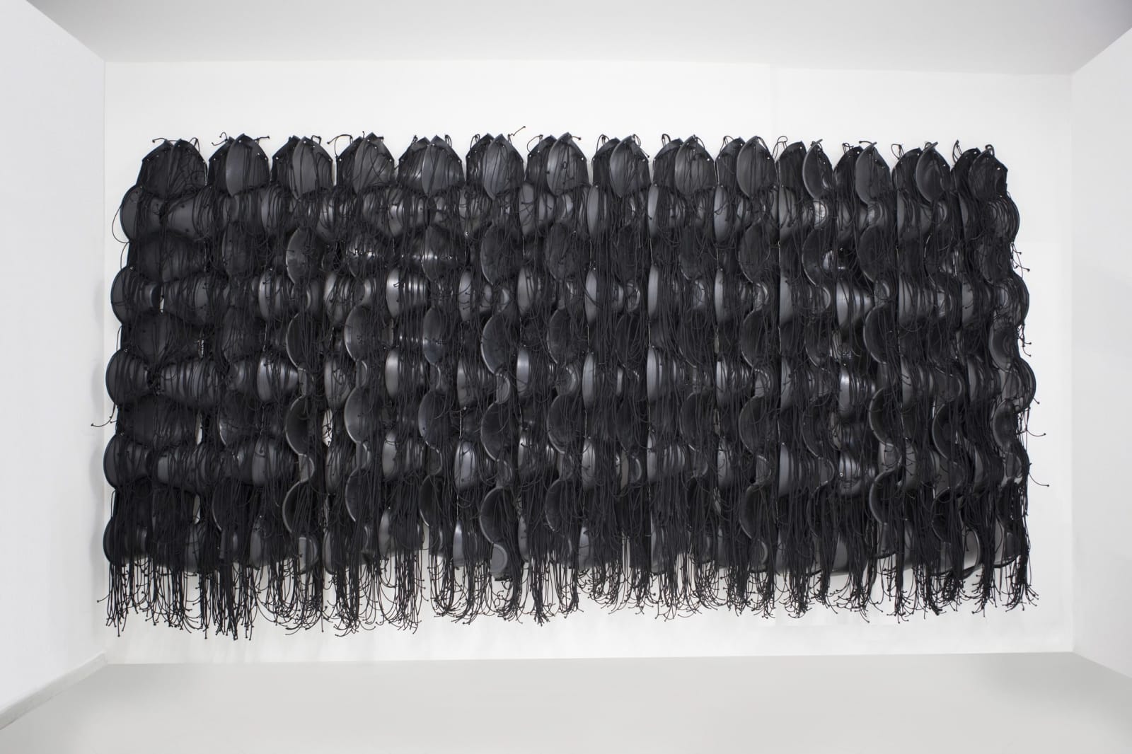 Hassan Sharif, Buckets, 2015