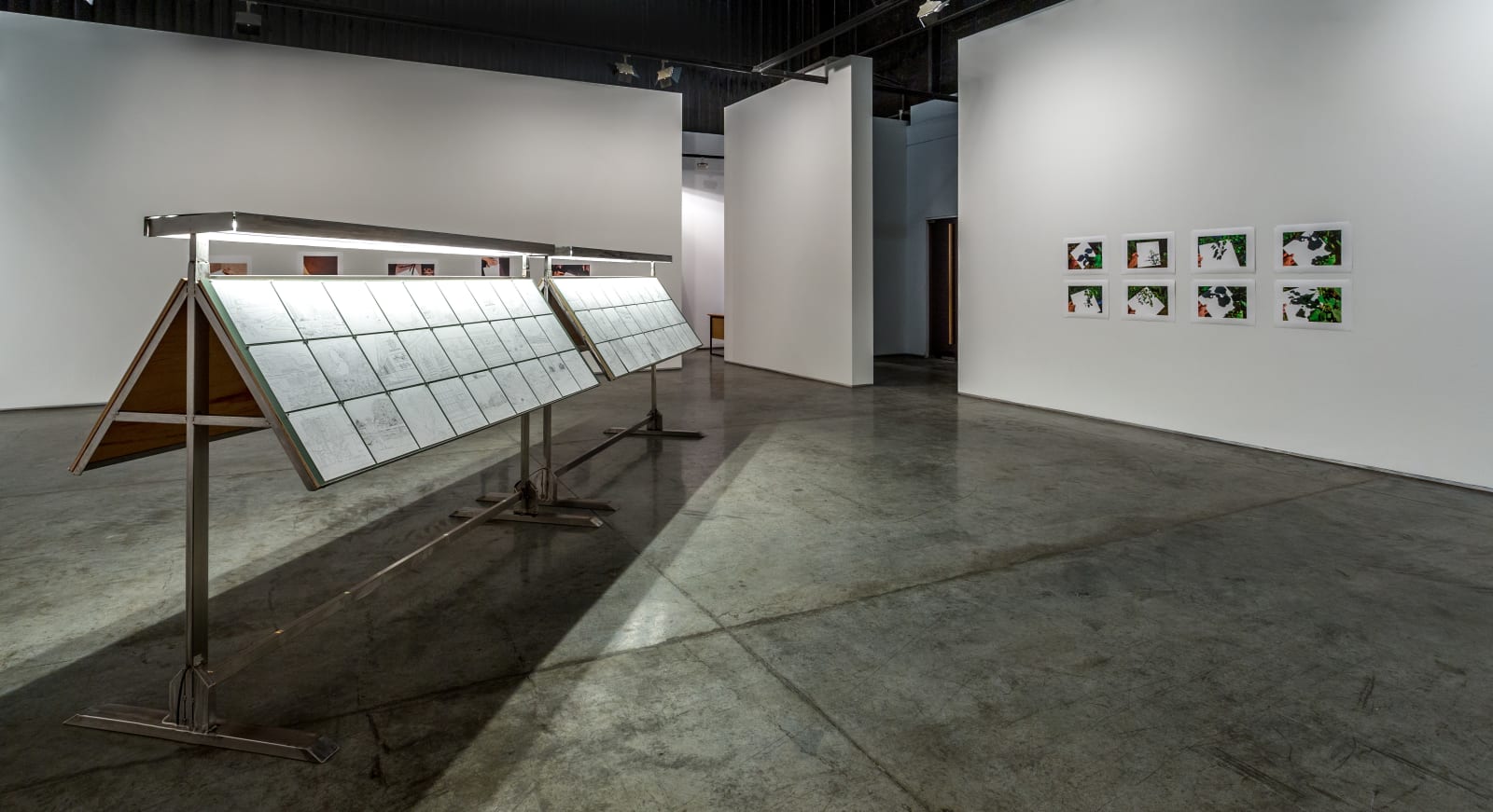 Mohammed Kazem, Receiving and Collecting, 2017