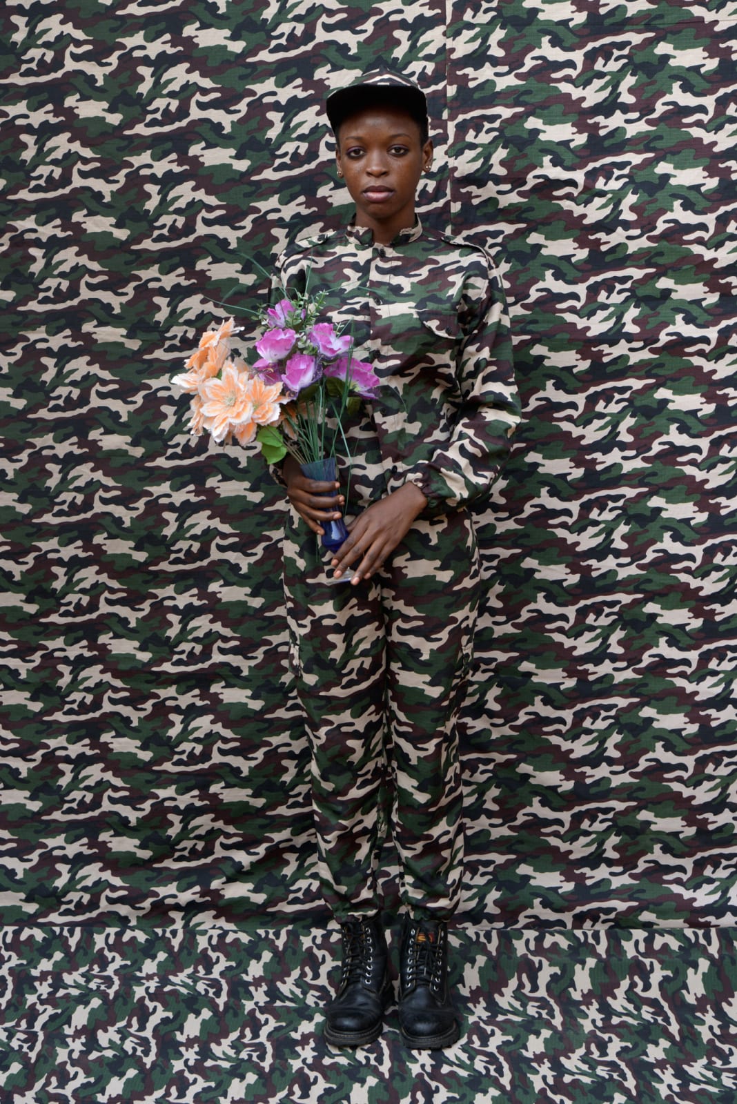 Leonce Raphael Agbodjelou, Untitled (Citizens of Porto-Novo), 2018