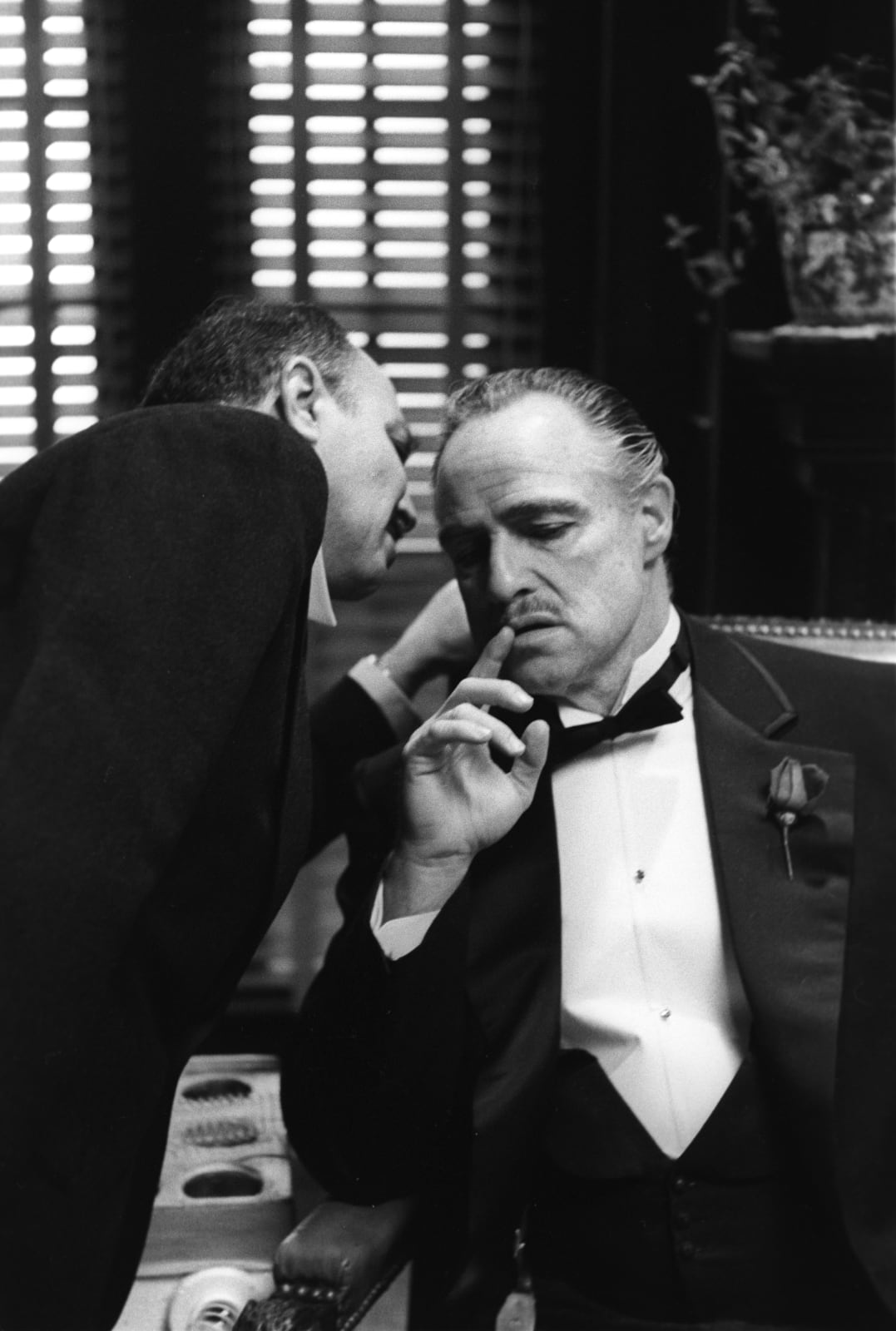 Steve Schapiro, The Whisper (black and white), Godfather I, 1971