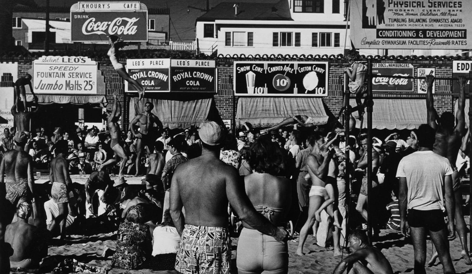 Max Yavno, Muscle Beach, Los Angeles, 1949