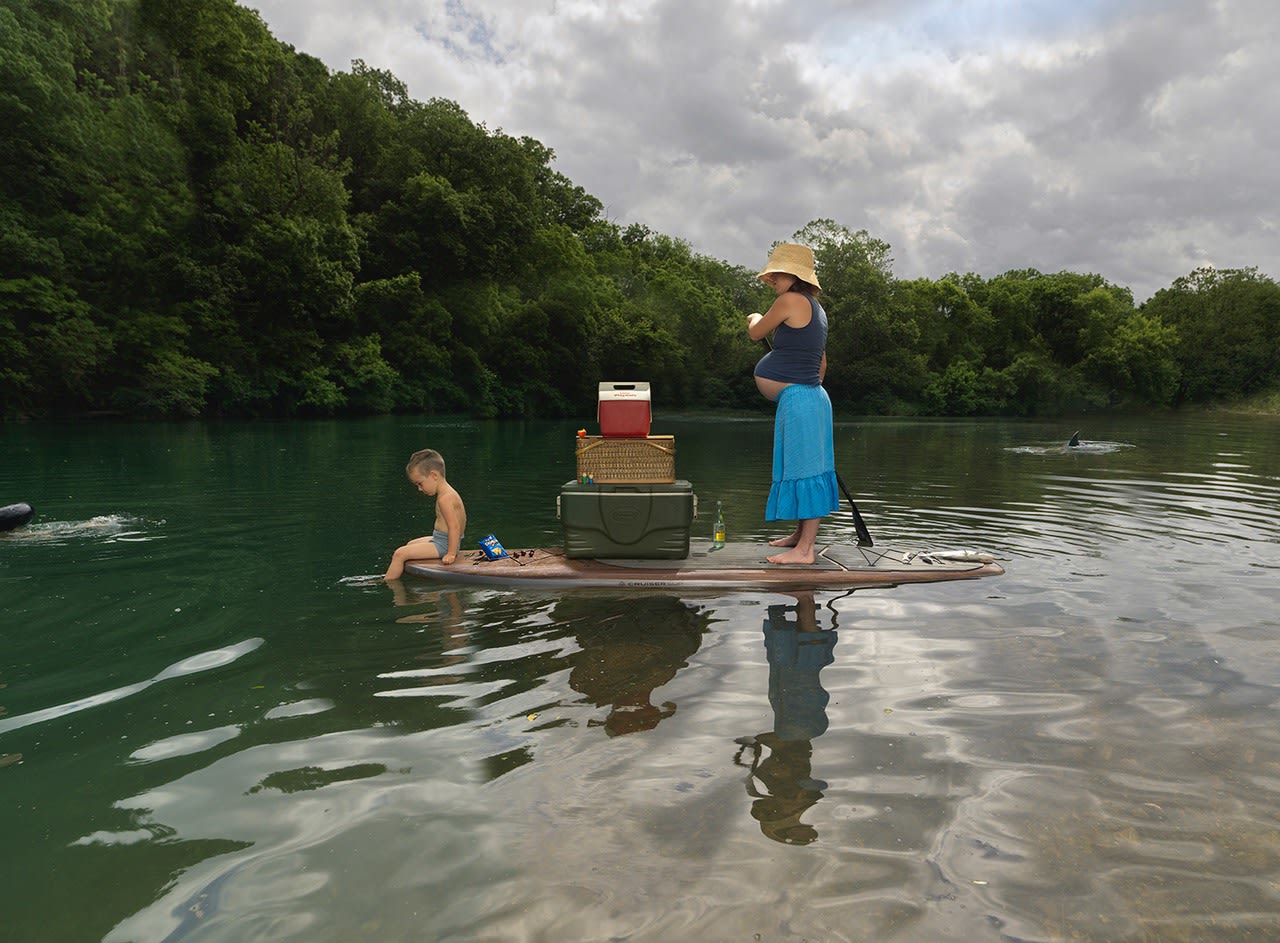 Julie Blackmon, Paddleboard, 2022