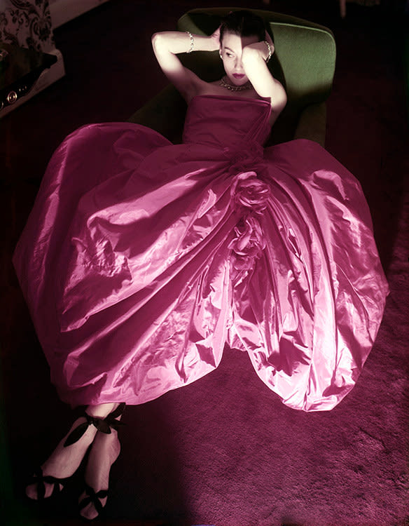 Norman Parkinson, Régine Debrise in Balenciaga, Vogue, 1941