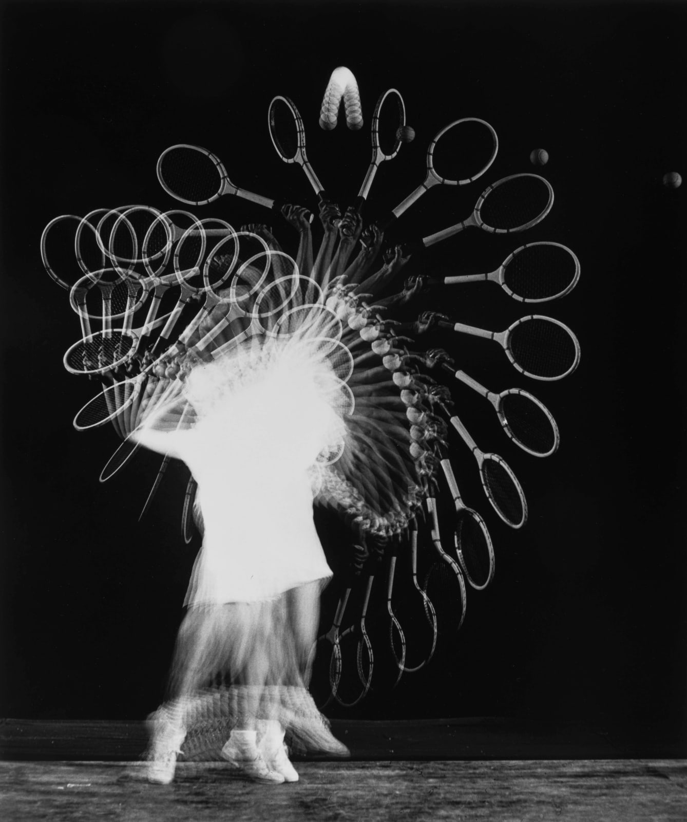 Harold Edgerton, Gussie Moran's Tennis Serve, 1952