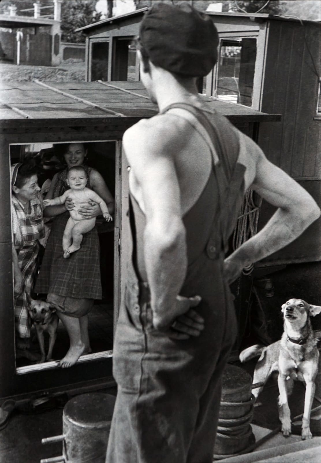 Henri Cartier-Bresson, Lock at Bougival, France, 1955