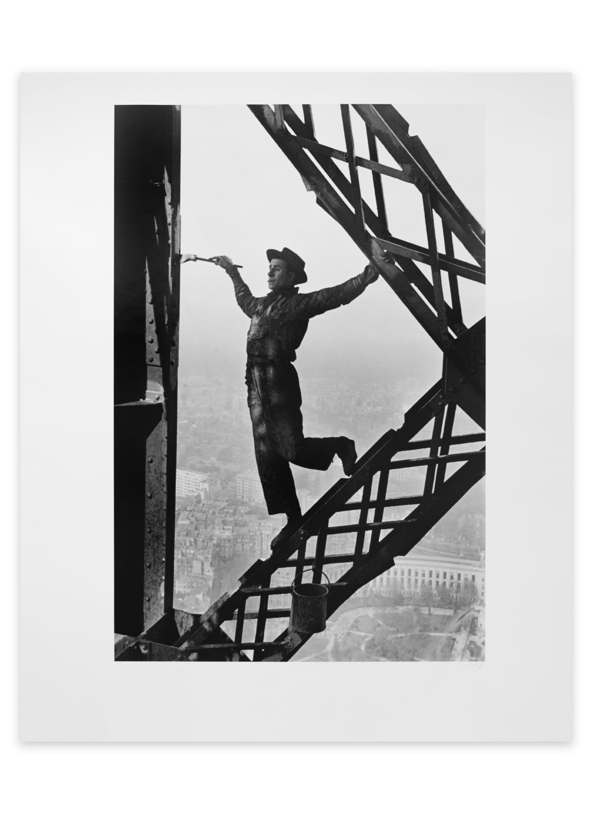 Marc Riboud, The painter of the Eiffel Tower, Paris, 1953
